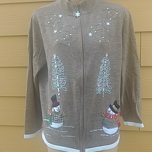 Mercer Street Studio Sweater - Picture 2 of 8